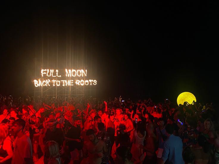 Full Moon Party Phuket: Experience the Ultimate Beach Party in Thailand